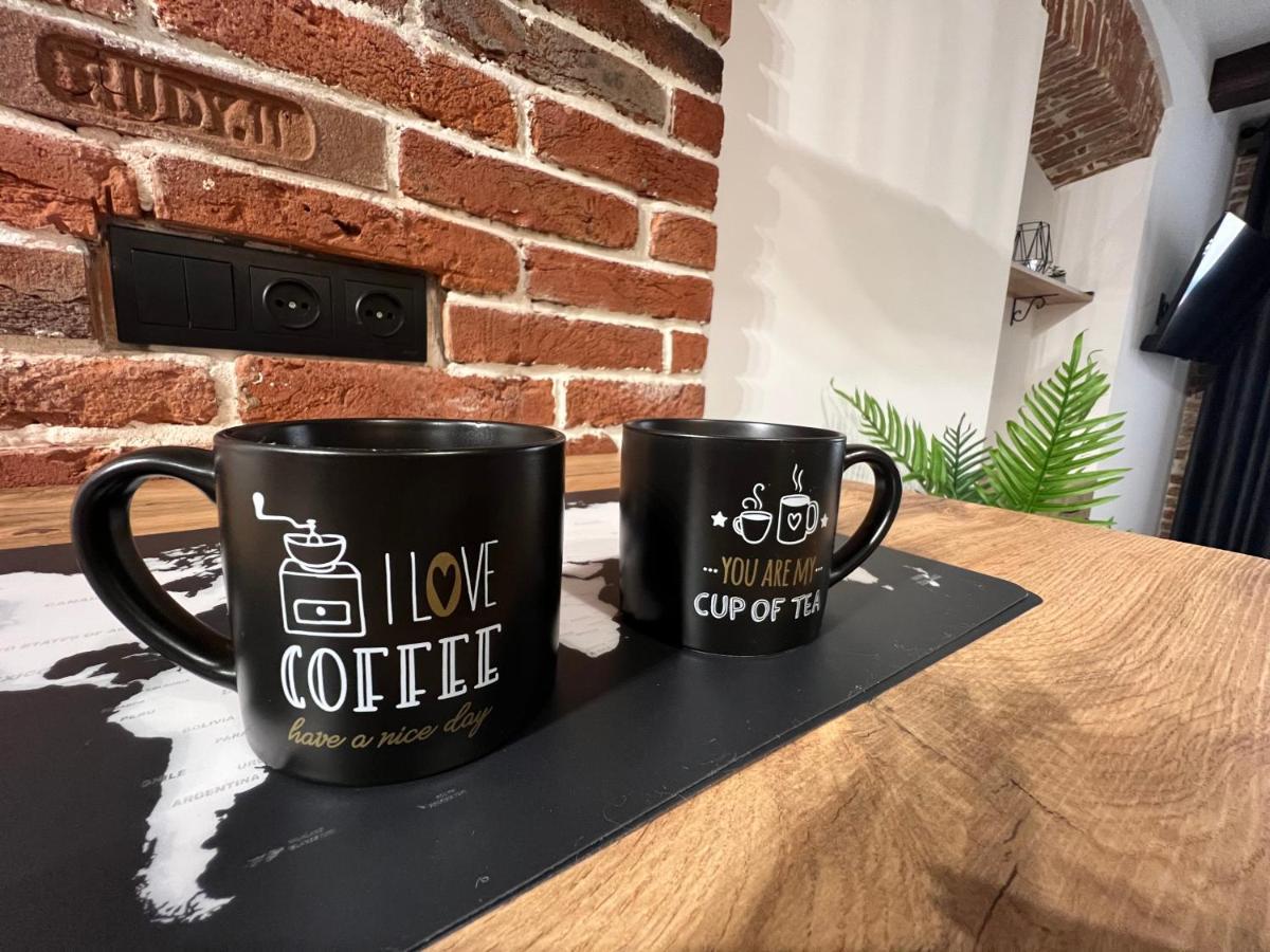 Cozy Loft На Староєврейській 24 ลวีฟ ภายนอก รูปภาพ